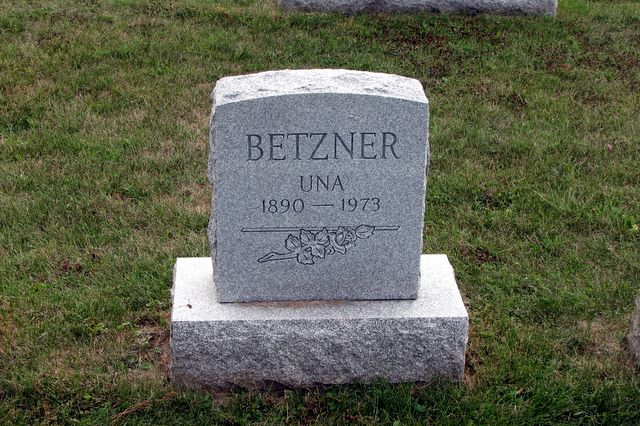 Betzner, Una S. (1889-1973)